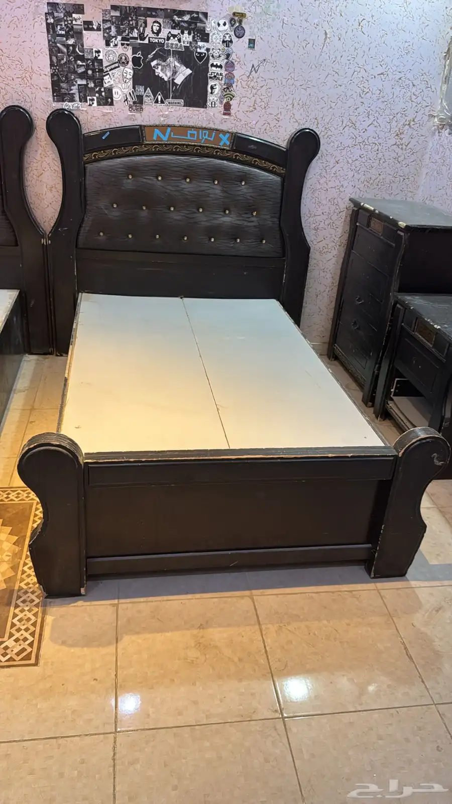 دولابين و2 اسره للبيع 0