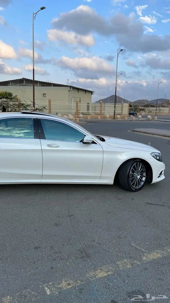 توفير قطع غيار السيارات الالمانيه وغيرها من الامارات 5