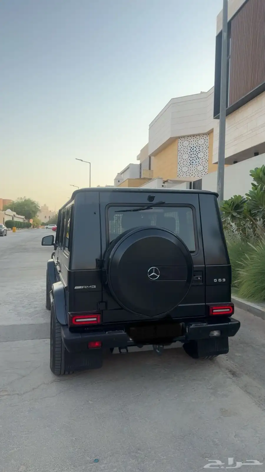 جي كلاس دبل نايت بكج ( اسود مطفي ) G63 2015 جفالي 2