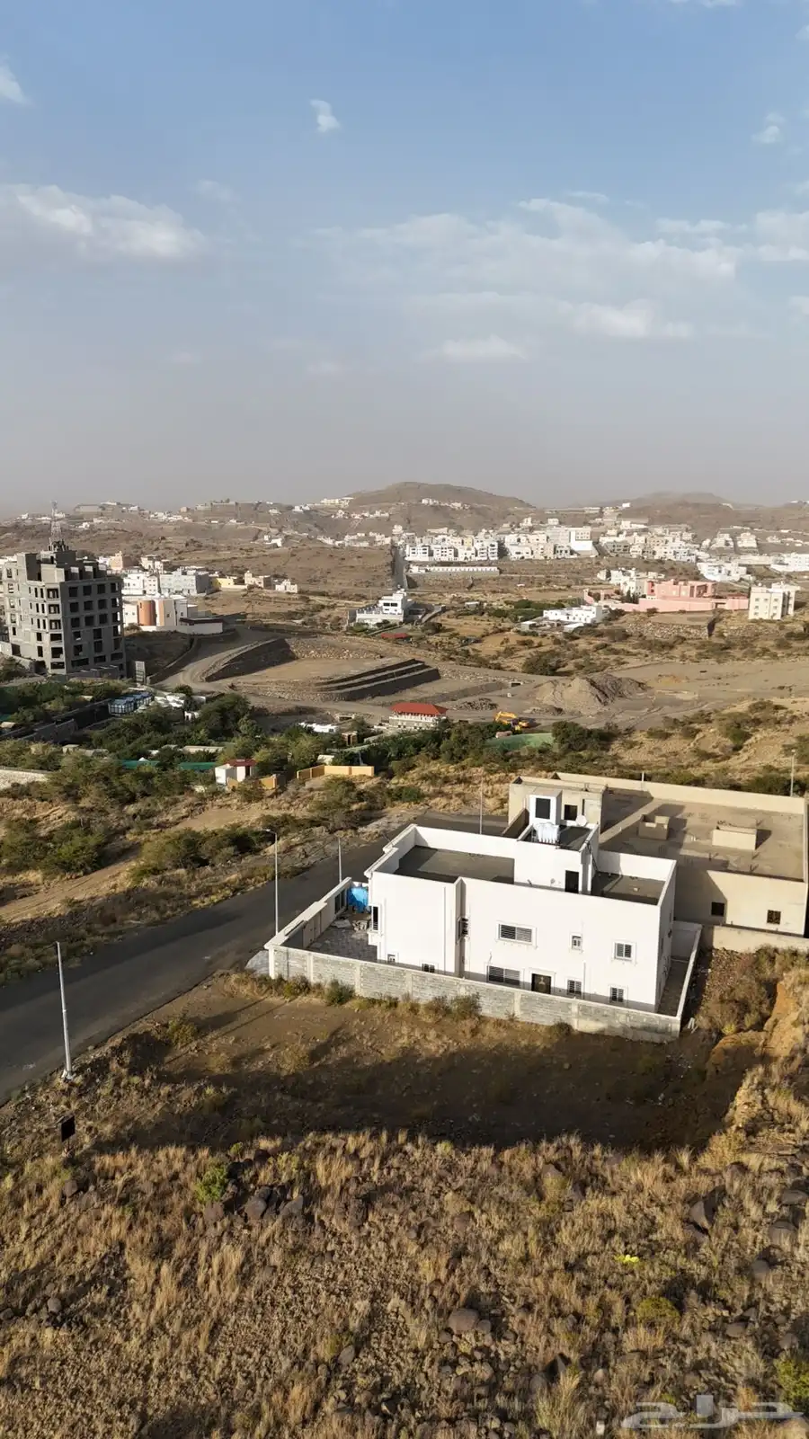 ارض للبيع في حي التعاون بالسودة ابها 1