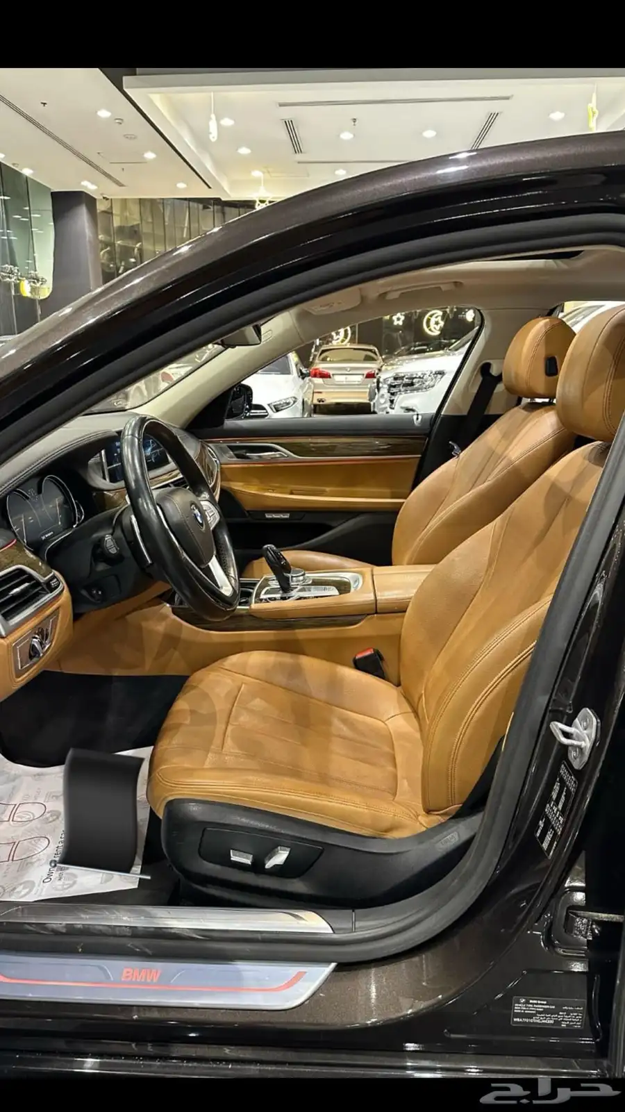 ممشى قليل BMW750li جميع الصيانات وكالة 6