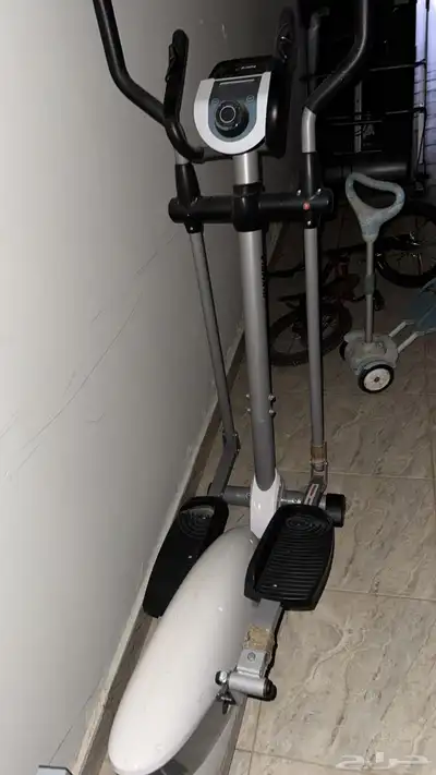 7864 2