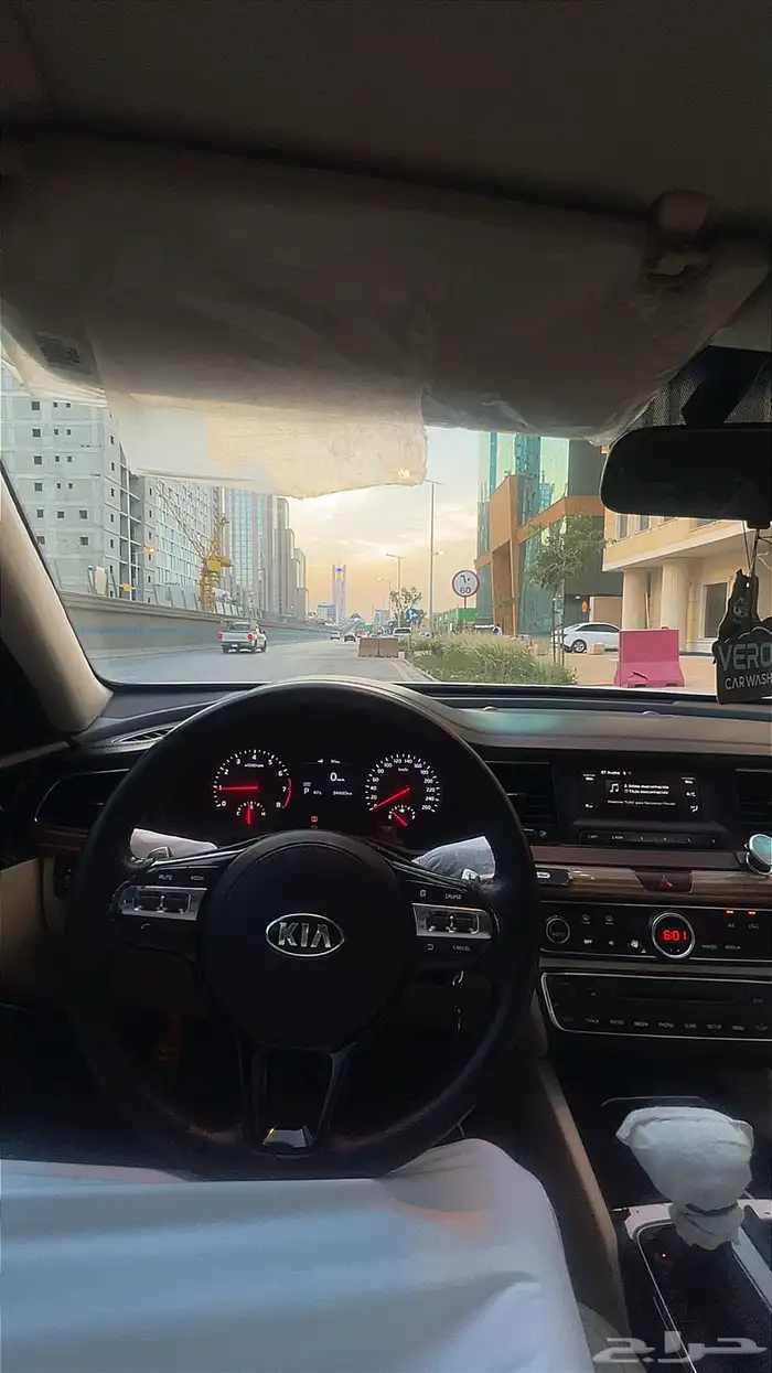 كيا كادنزا 2018 16