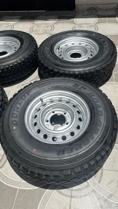 جنوط هلل 6 ونص مع كفرات دنلوب مضلع 2