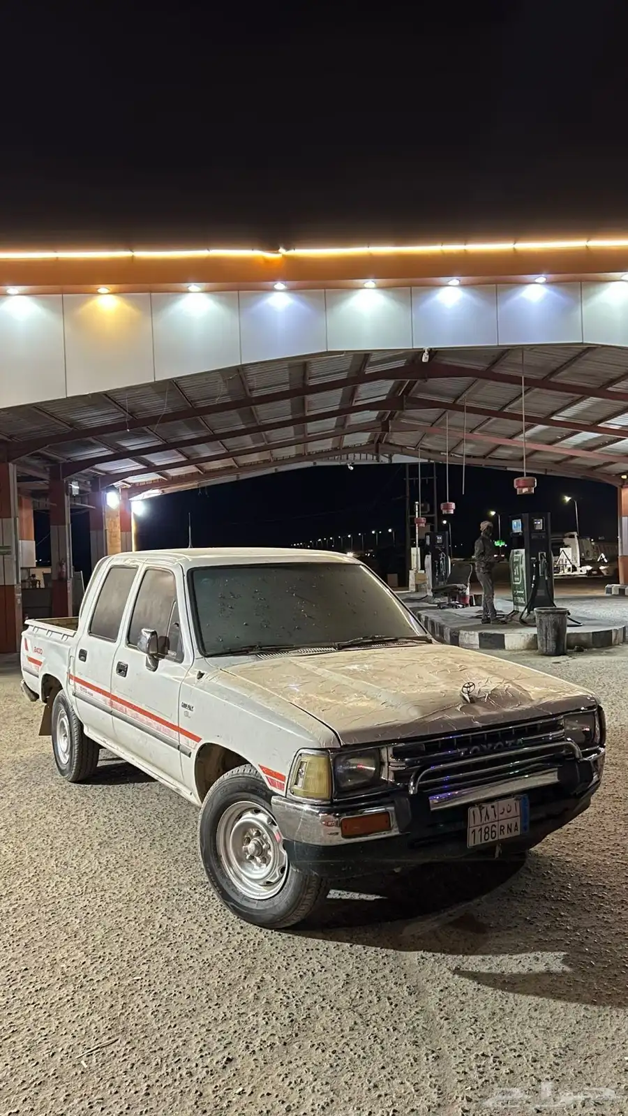 هايلكس 89 عليها خط 93 3