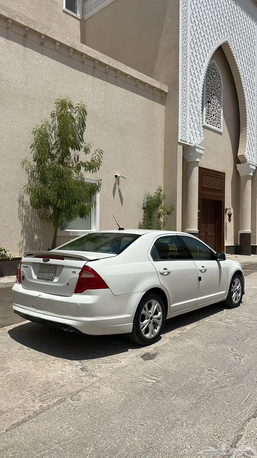 للبيع فورد فيوجن 2012 4