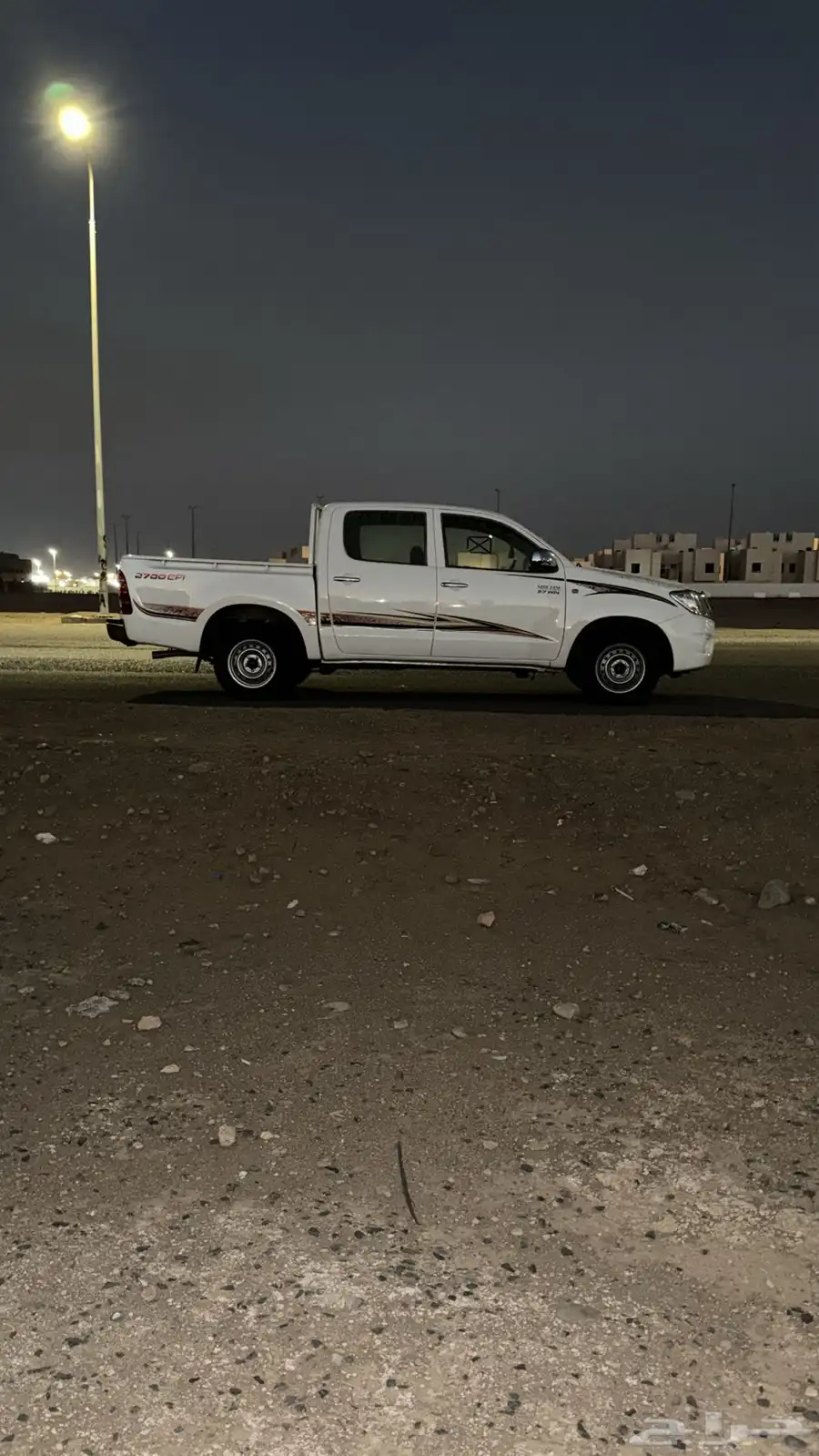 هايلوكس للبيع 1