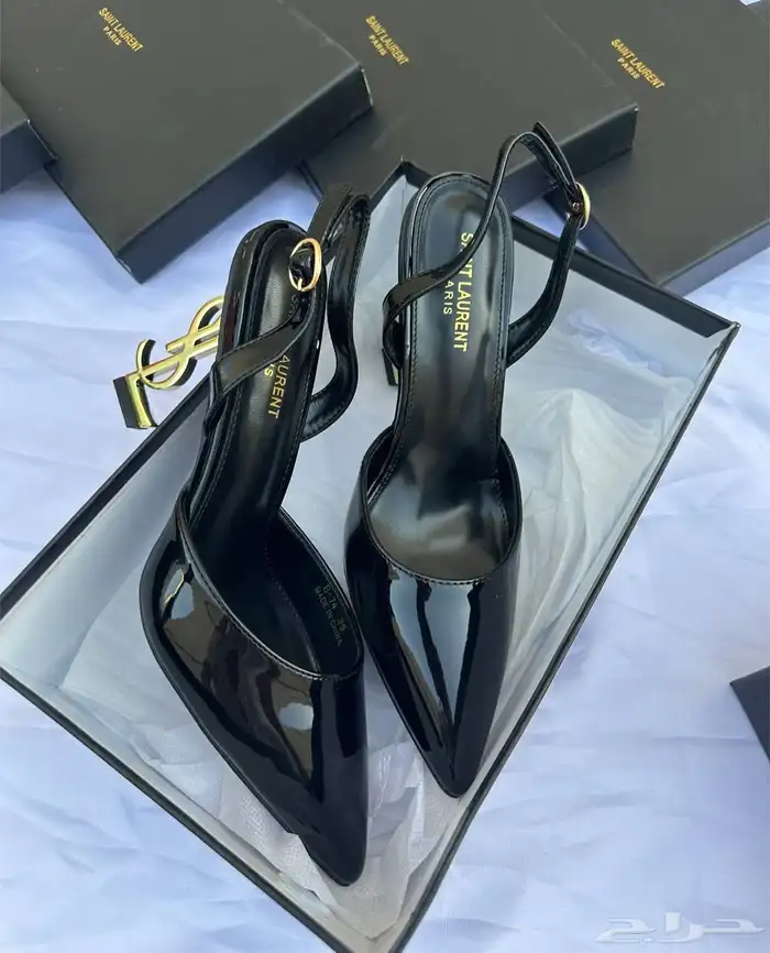 شنط وشوزات ماركات خامة نظيفة وأسعار مناسبه جملة وتجزئة 46