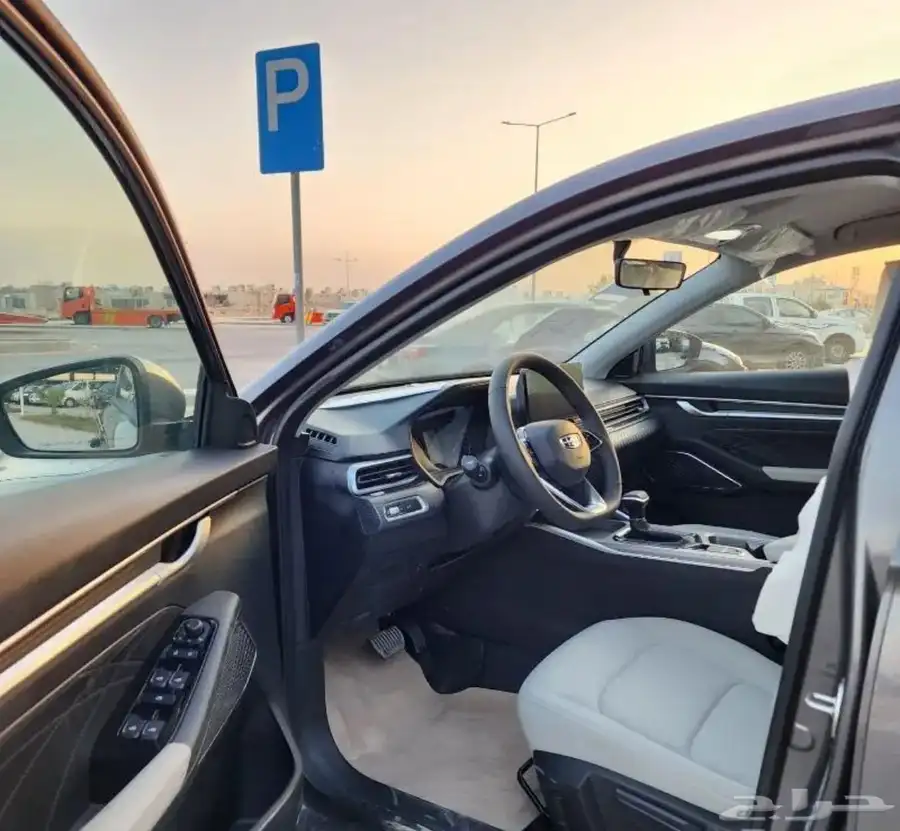 جيلي امجراند 2025 اقساط برواتب تبدأ من 3600 4