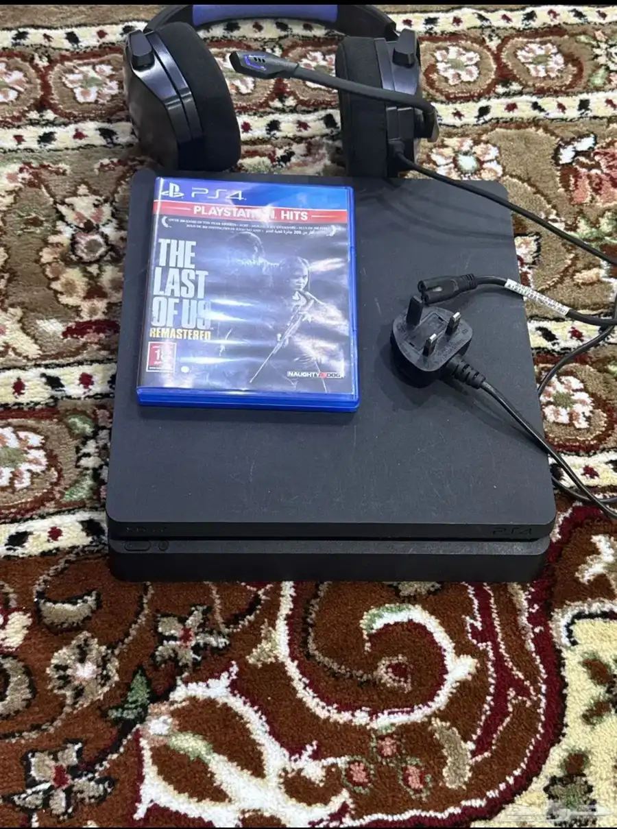 سوني فور سليم 0