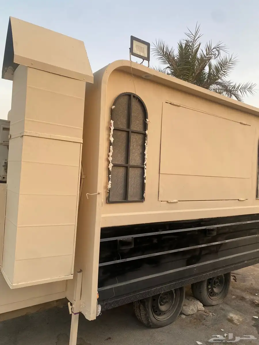 للبيع أو للايجار فود ترك 3