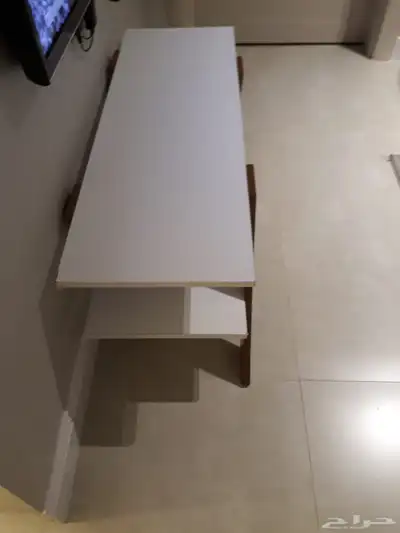 طاوله صاله وستارة 3
