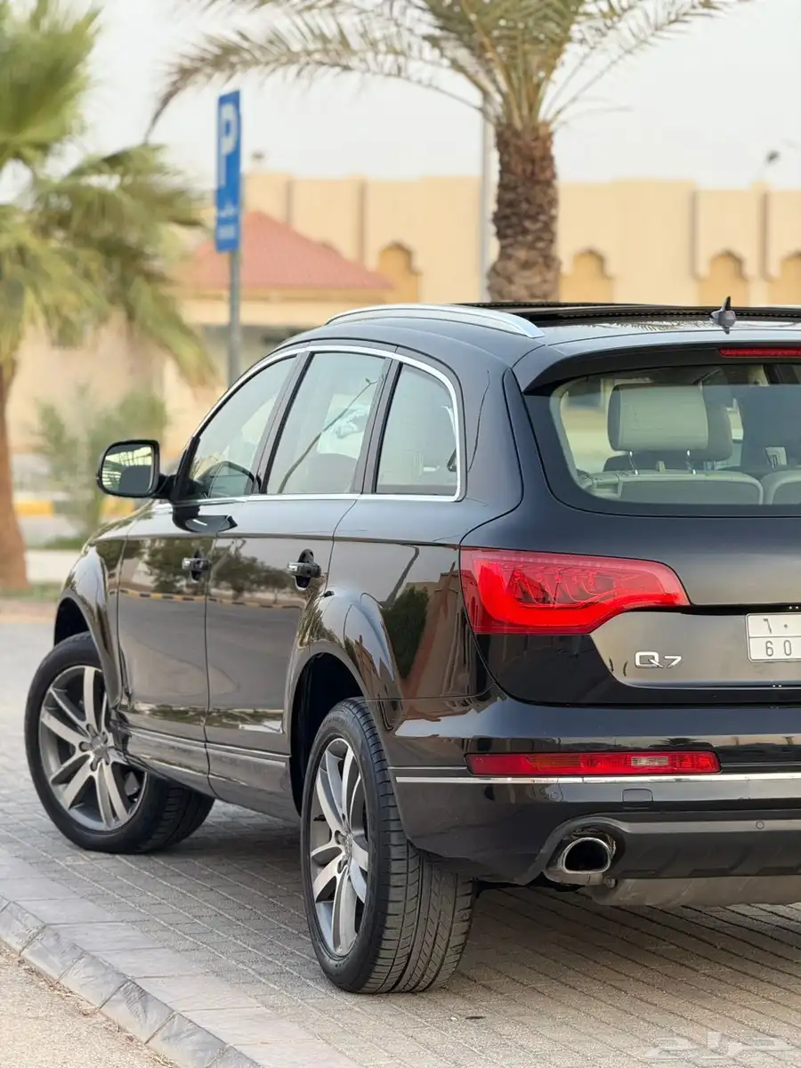 اودي فل كامل Q7 سعودي 2014 نطيف جدا 16