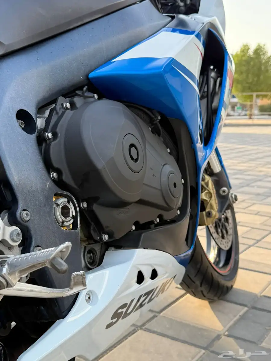 دراجة سوزوكي GSXR 1000 2012 14