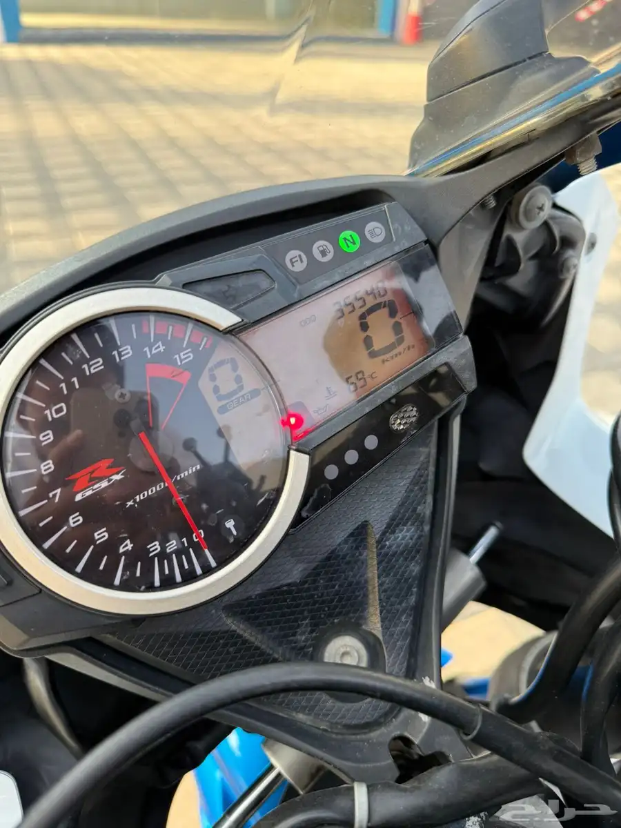 دراجة سوزوكي GSXR 1000 2012 22