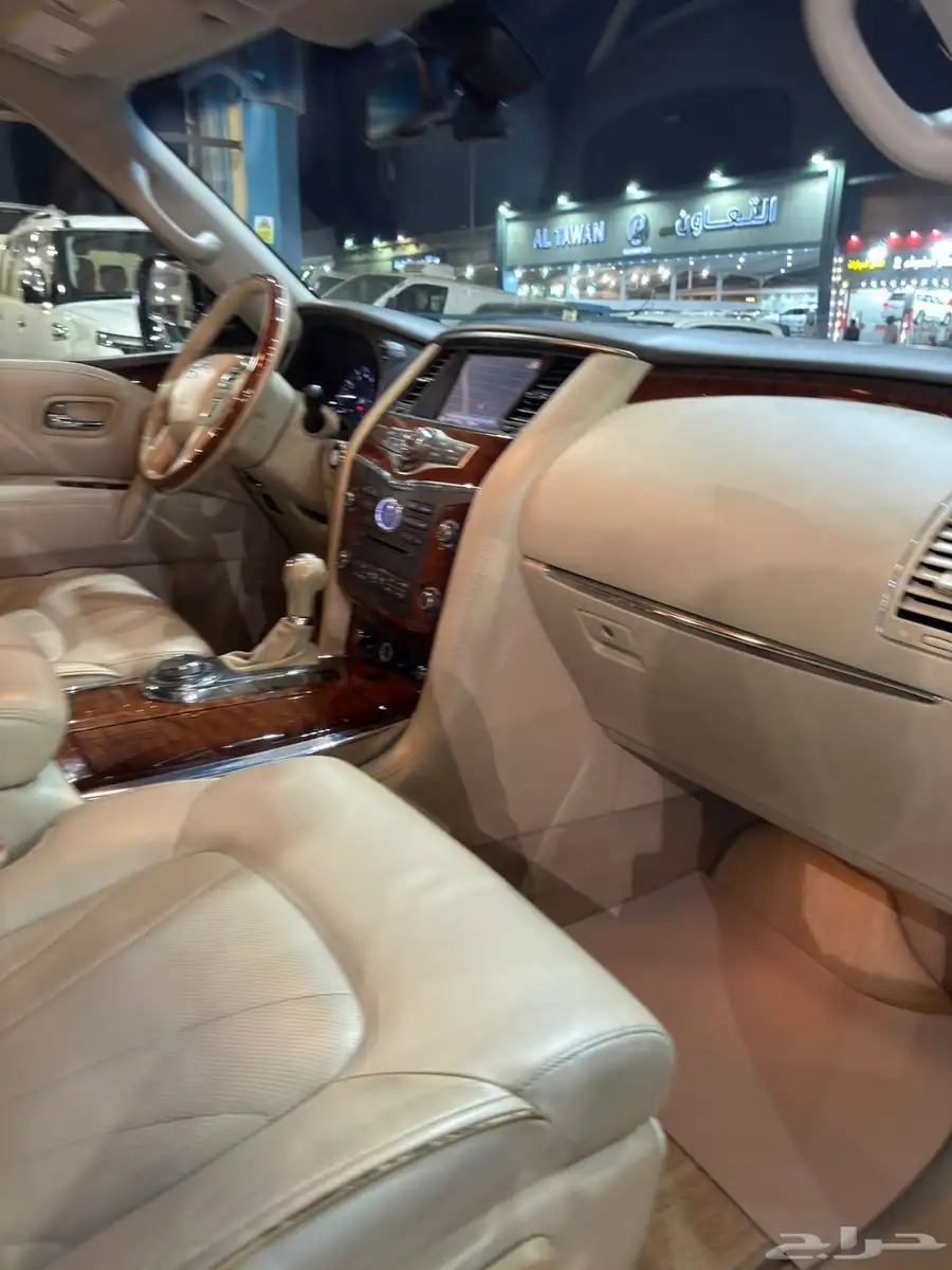 انفنيتي QX80 2015 فل كامل 11