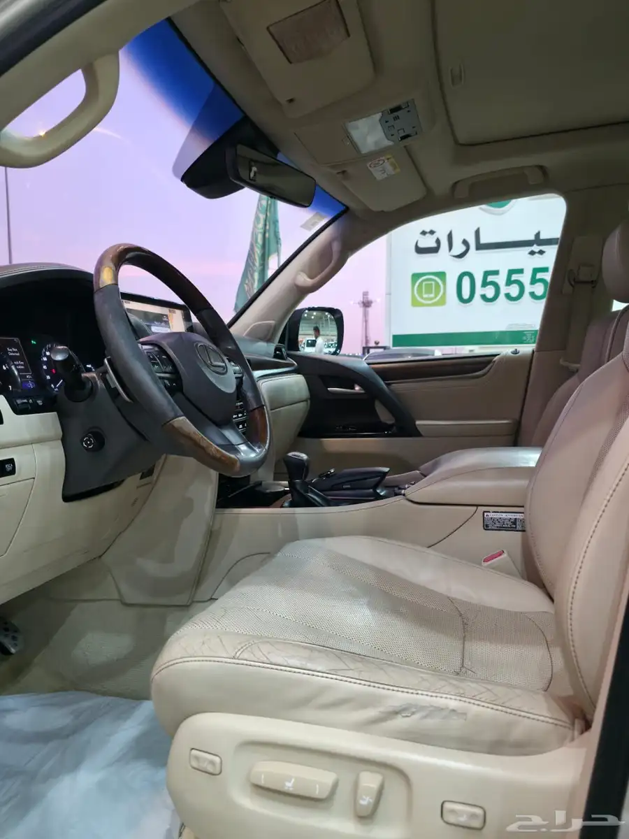 لكزس - 2016 - LX570 - معدل 2021 - فل كامل 11