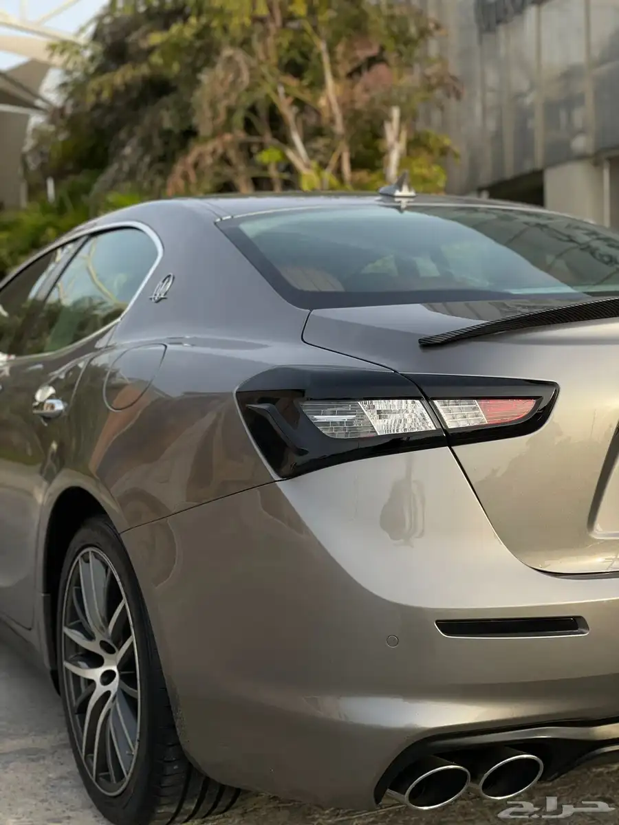 مازيراتي 2020 Maserati Ghibli باقي ع ضمان الشركة مخزنة 21