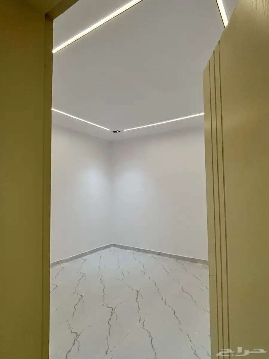 للايجار بحي السعاده 6