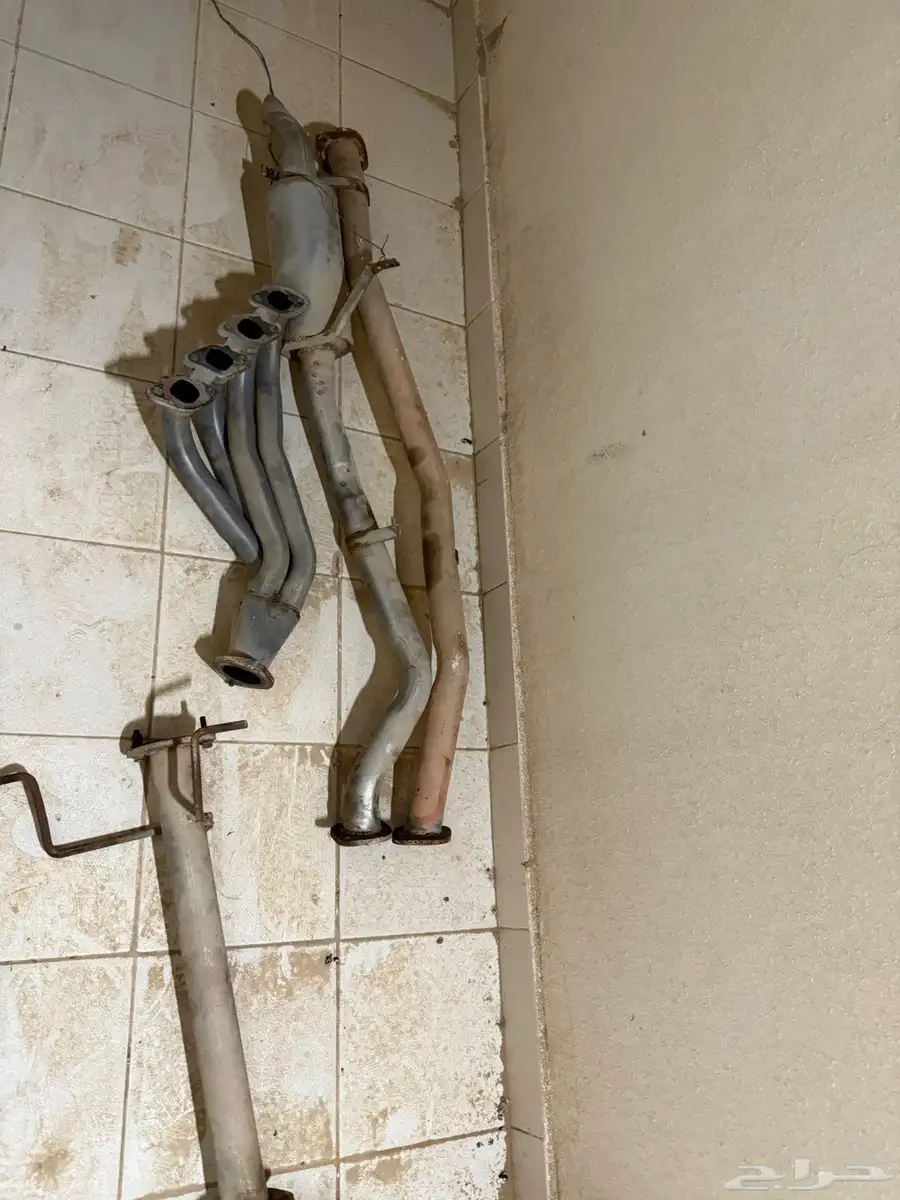للبيع كنداسه هدرز بحريني نضيفه جدا يركب ع دادسن 207 1