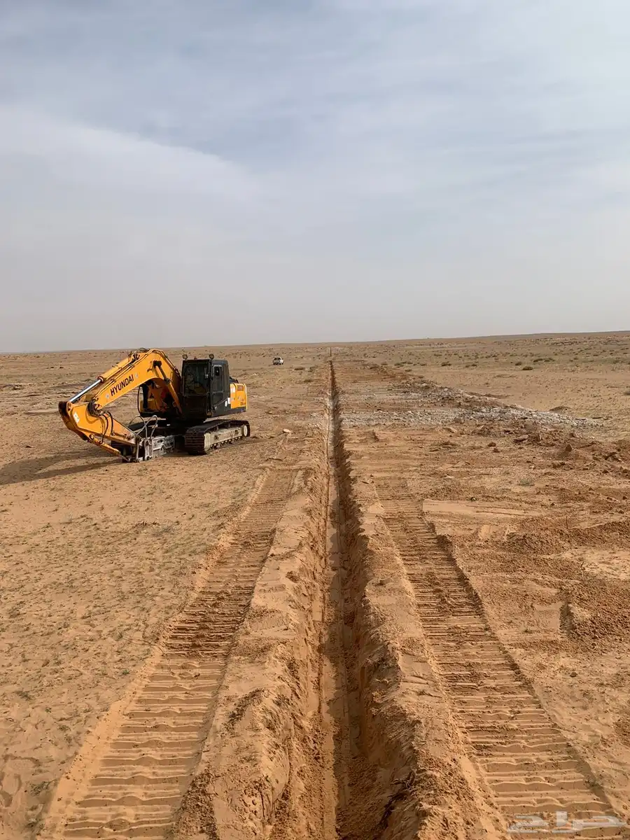 بكلينات قلابات للايجار الشهري والعمل بلمتر 1