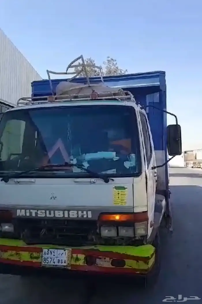 لوري ميتسوبيشي 2006 11 طن 6 مسمار 2