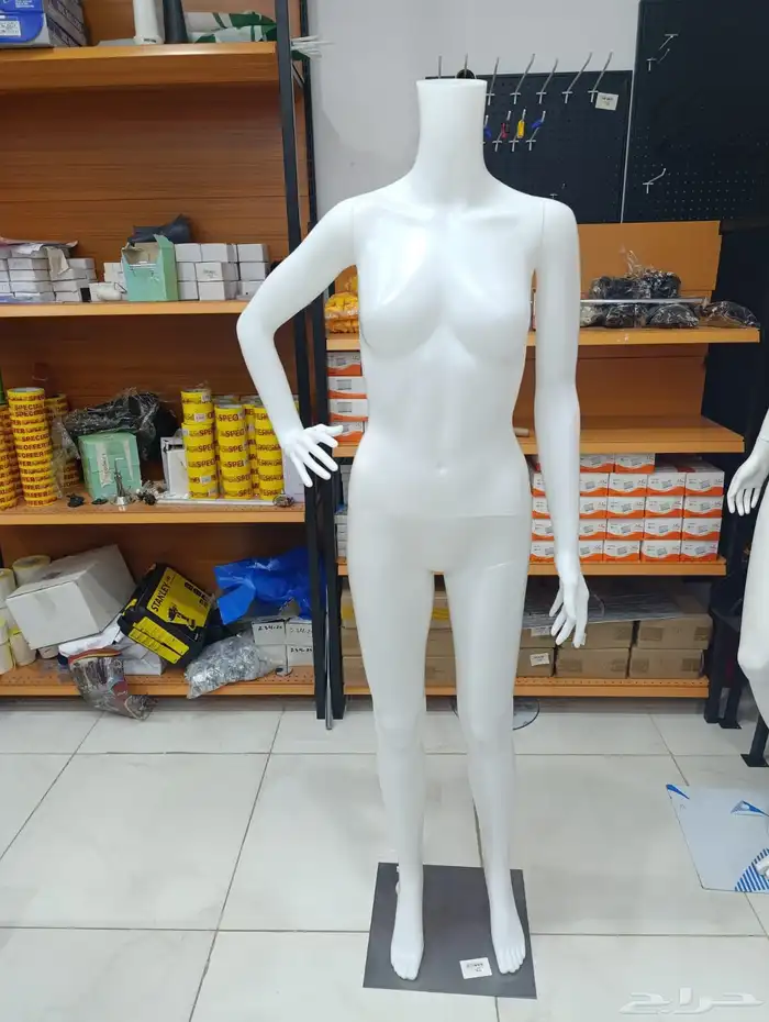 مجسمات منيكانات 0