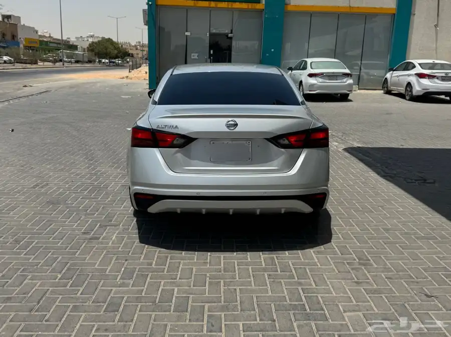 نيسان التيما 1