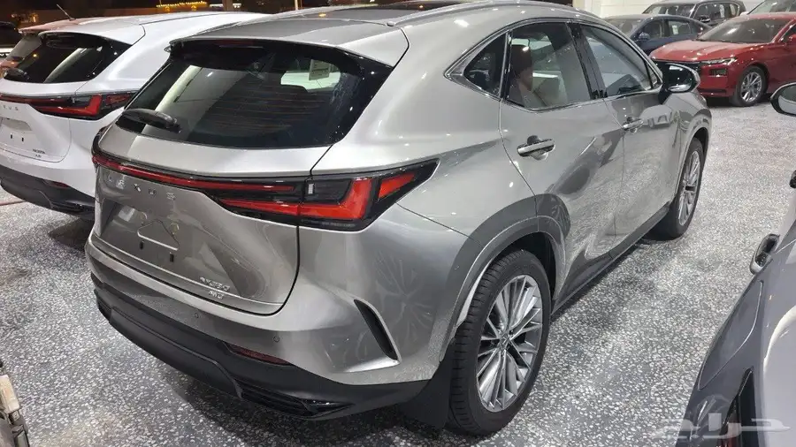 لكزس NX 2025 جديد احصل علي موافقه التقسيط في 5د 2