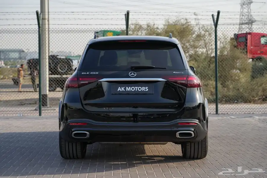 2025 Mercedes-Benz GLE450 SUV اعلى المواصفات جديد اصفار 4