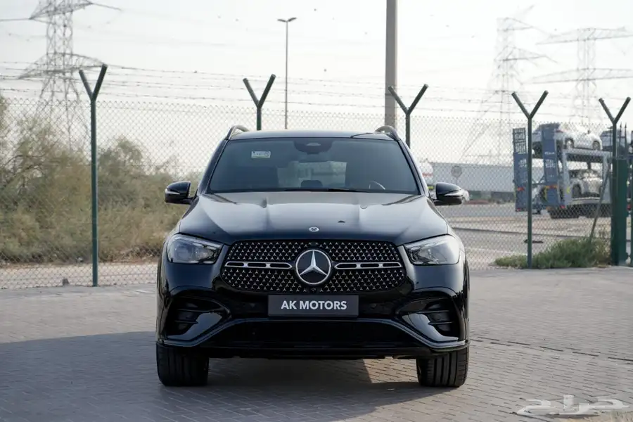 2025 Mercedes-Benz GLE450 SUV اعلى المواصفات جديد اصفار 1