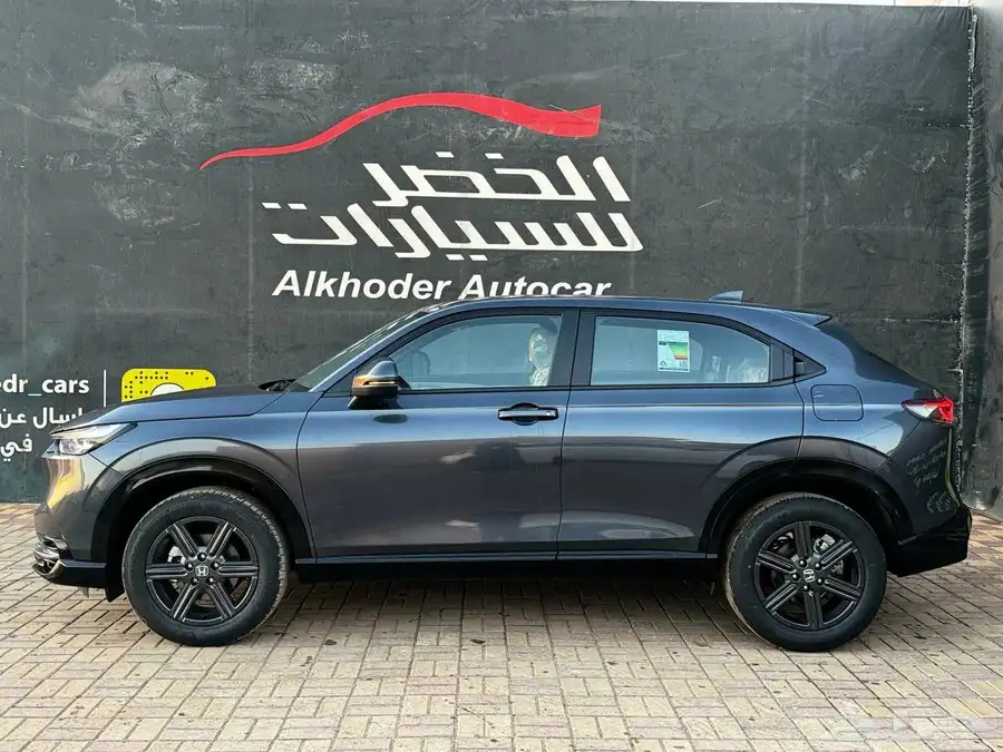 هوندا HRV 2024 ستاندر ونص فل 8