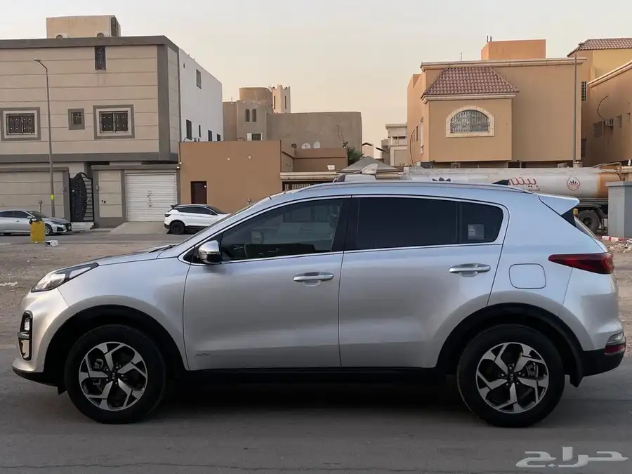 سبورتاج 2020 وكالة الممشى 63 مكينة 2.0cc نص فل 13