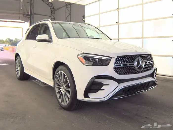 مرسيدس GLE 350 2024 شبه اصفار LINE AMG 1