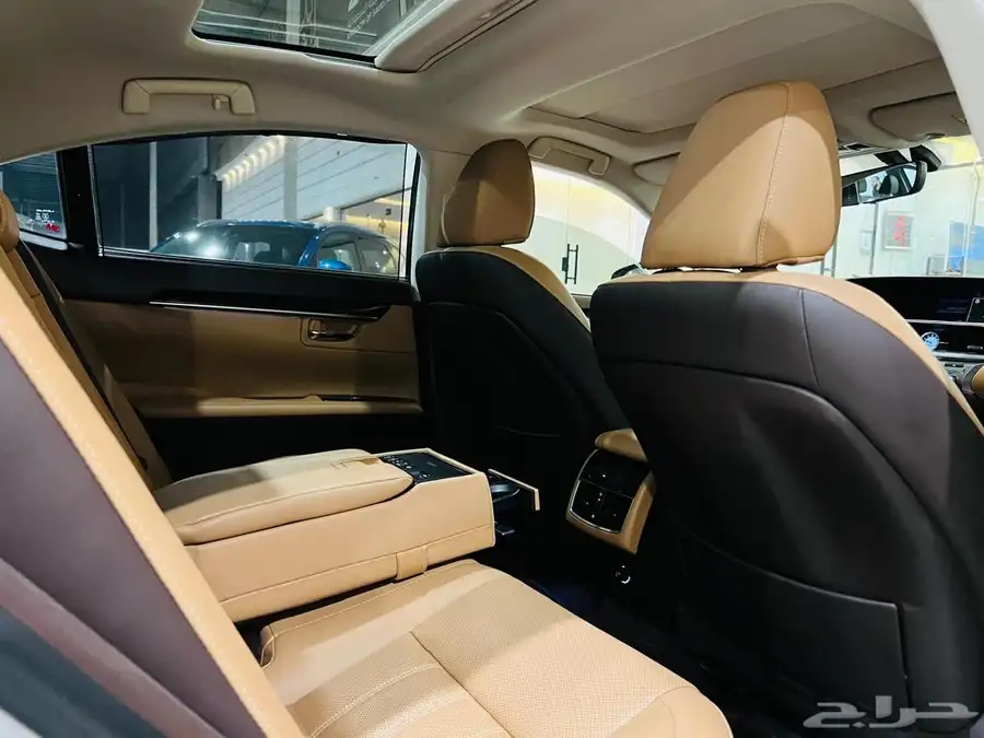 لكزس ES350 DD 2017 ( بحالة ممتازة ) 6