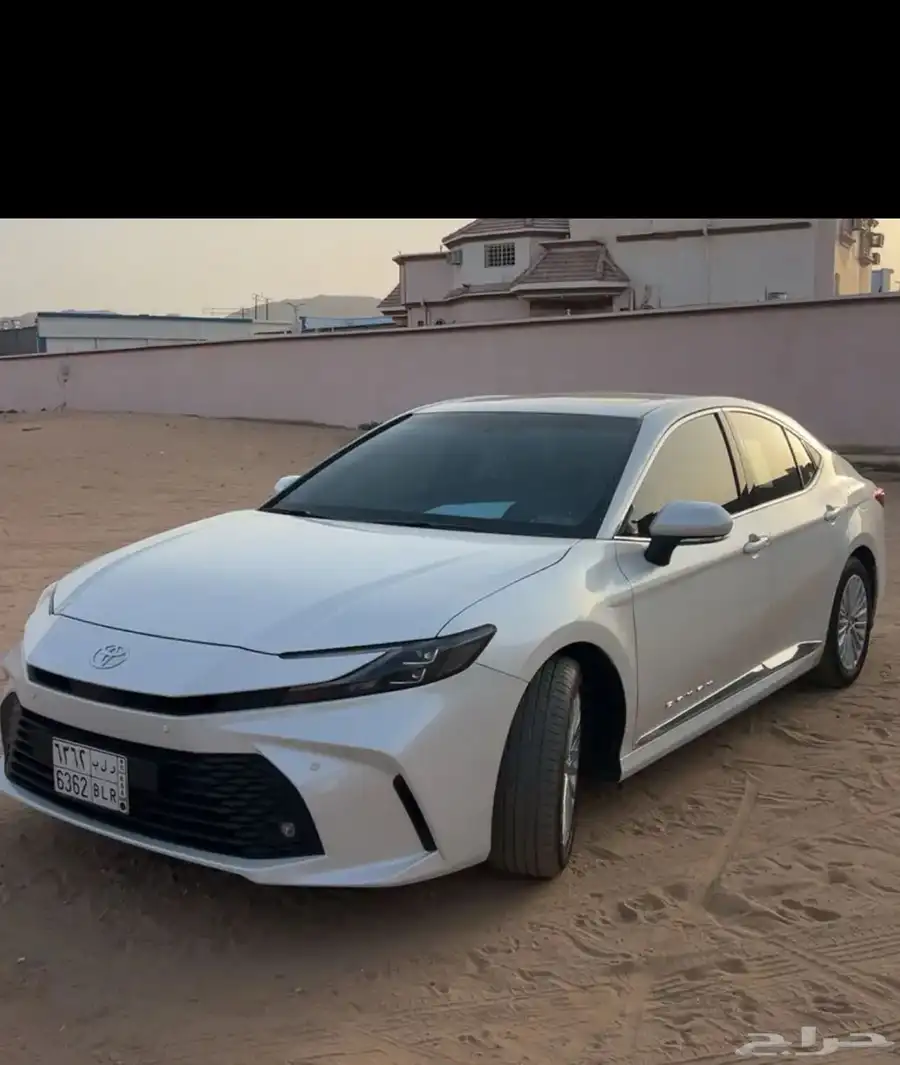 كامري 25 16