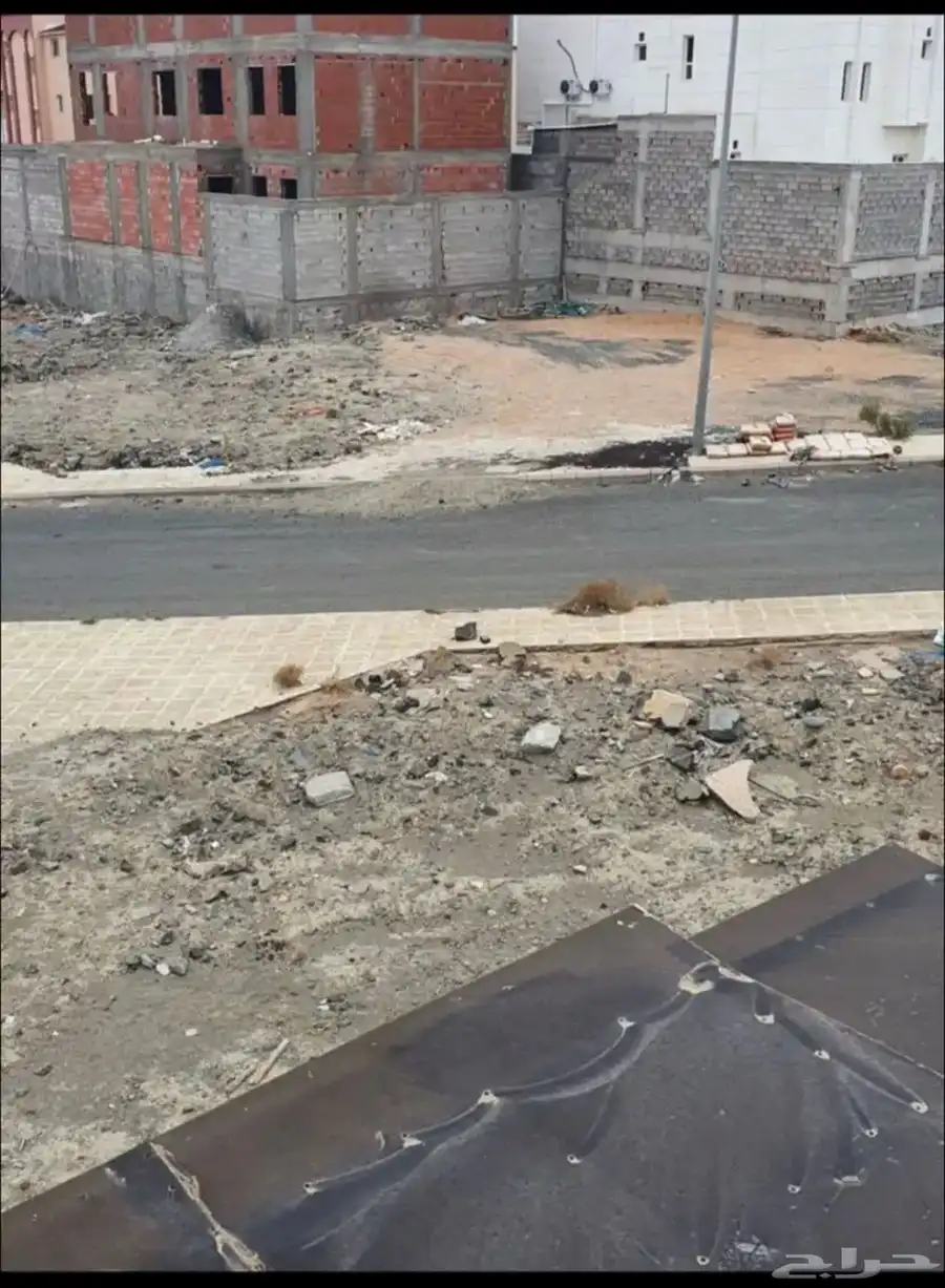 أرض في مخطط المطل مساحة 279م 2