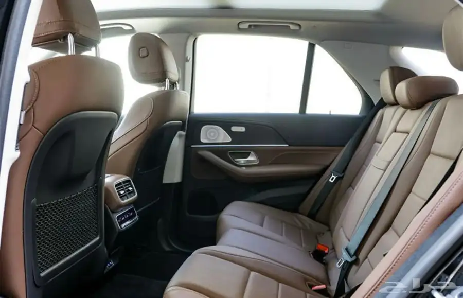مرسيدس بنز GLE450 موديل 2024 10
