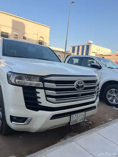 جيب لاندكروزر ديزل رقم 3 2025 1