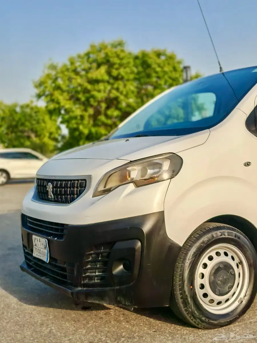 باص فان بيجو اكسبيرت ديزل بضاعه و ركاب ثلاجة 2018 10