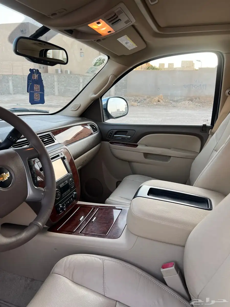 للبيع تاهو LTZ فل كامل دبل 2013 سعودي وكاله فتحه لؤلؤي 52