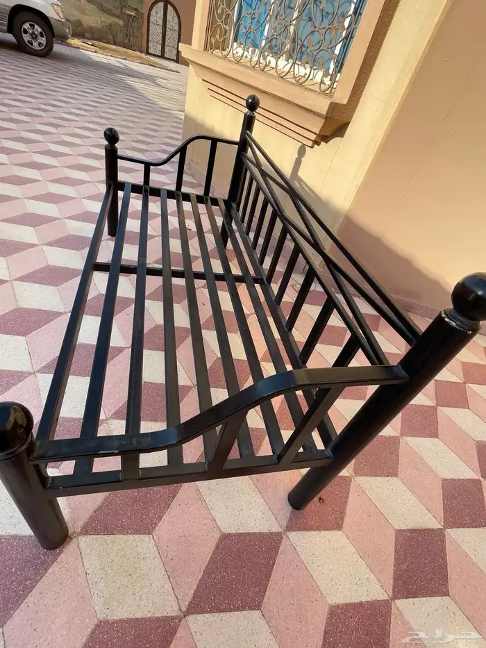 كرسي او سرير حديد مع المرتبه (تفصيل) النقل على المشتري 0