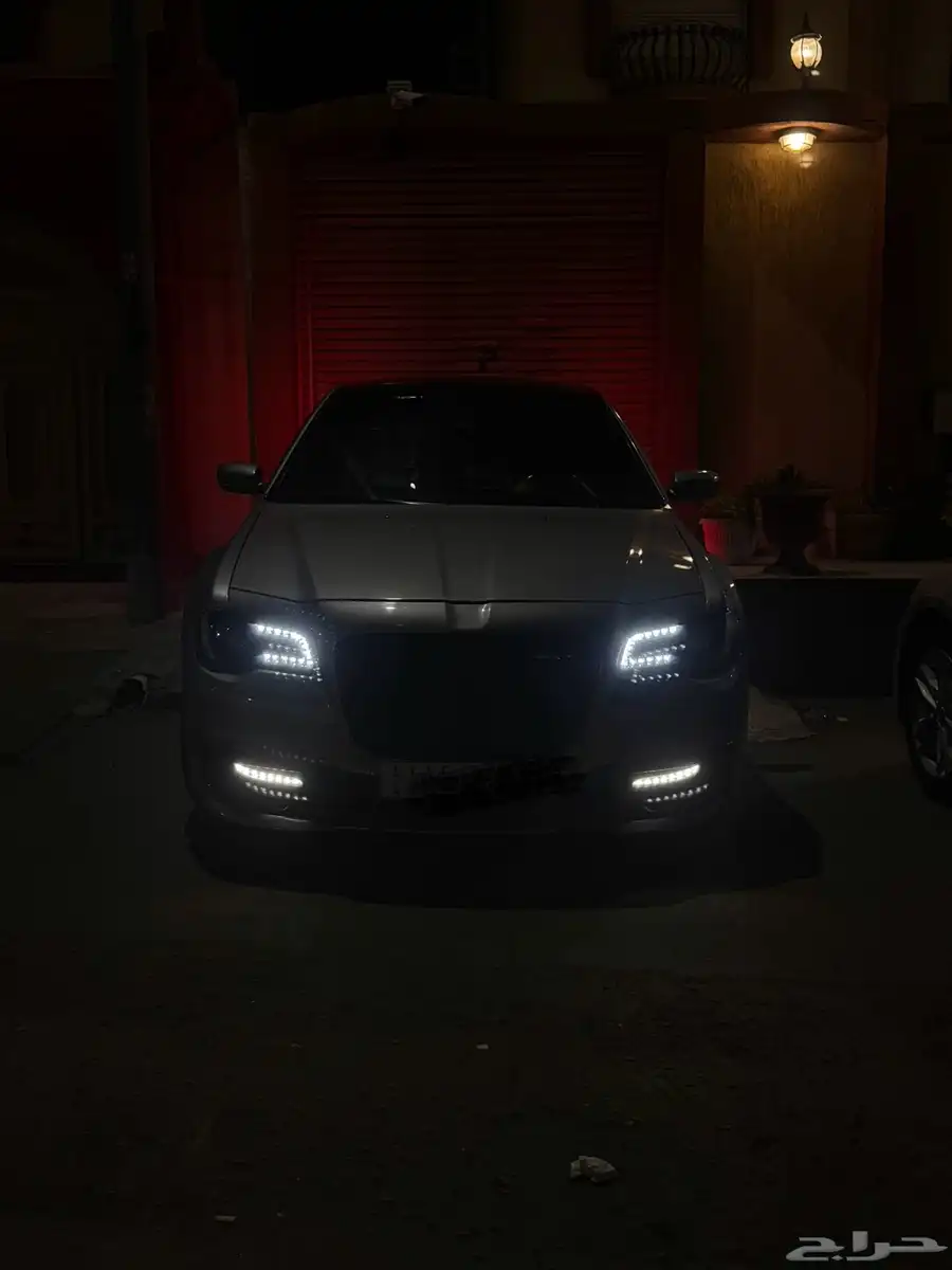 كرايسلر srt v6 ليميتيد فل كامل 0