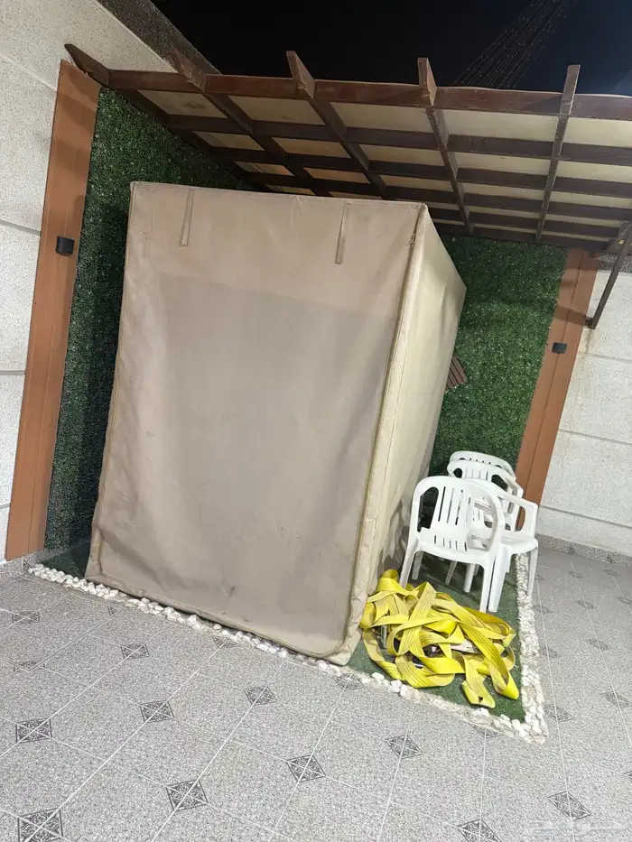 للبيع باركن دراجه مقفول من جميع الاتجاهات 1