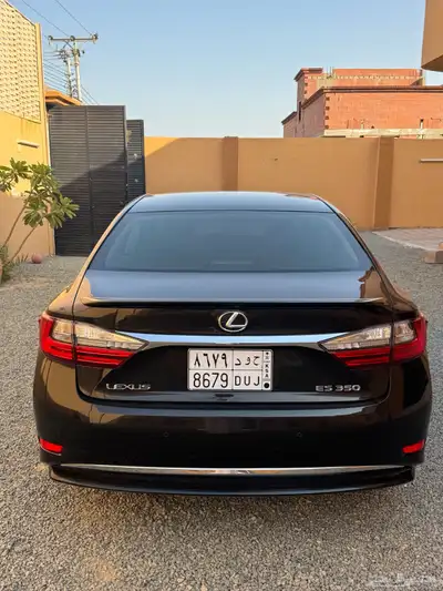 لكزس ES 2016 DD مخزن 8