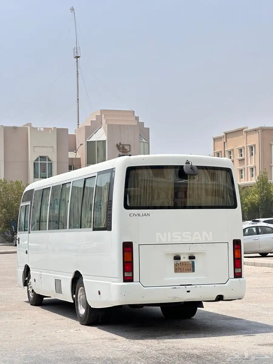 باص كوستر نيسان 30 راكب ديزل 2014 11