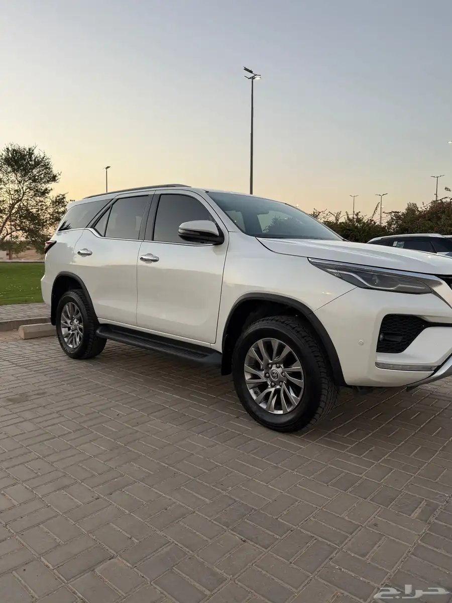 فورشنر 2024 ديزل 2800 بدون رادار 10