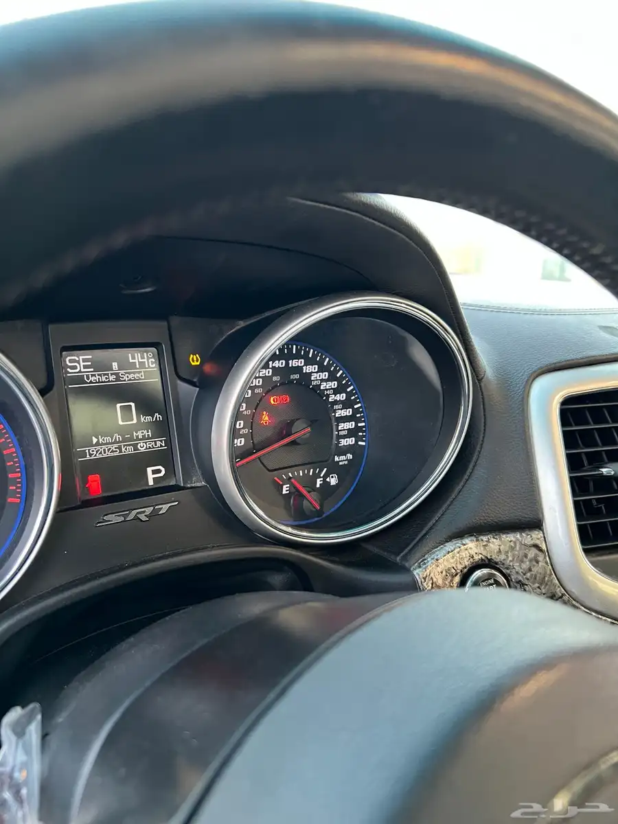 جيب شيروكي SRT 2013 22