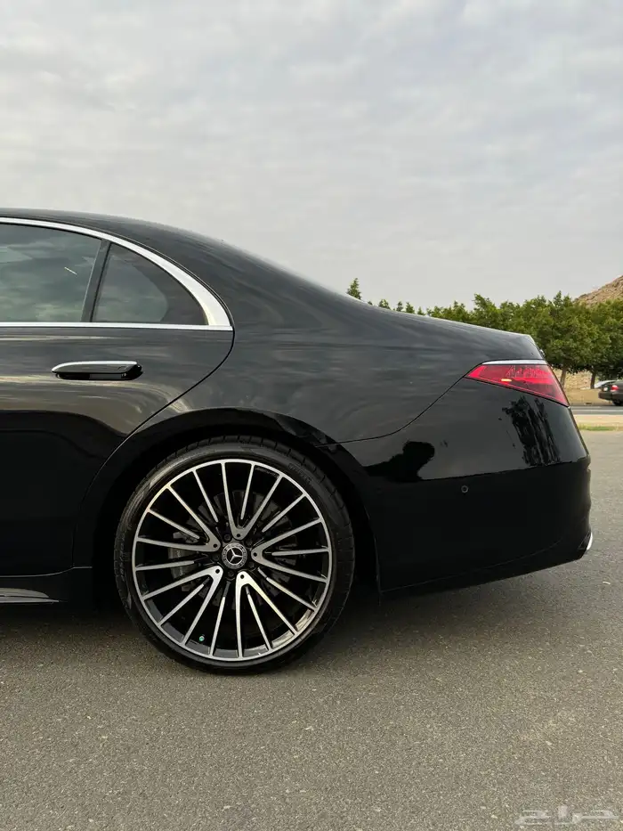 توفير قطع غيار السيارات الالمانيه وغيرها من الامارات 0