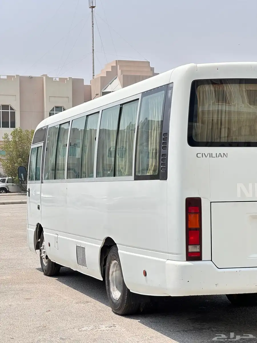 باص كوستر نيسان 30 راكب ديزل 2014 9